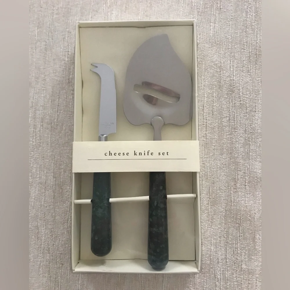 NWOT Pier 1 Imports Cheese Knife Set